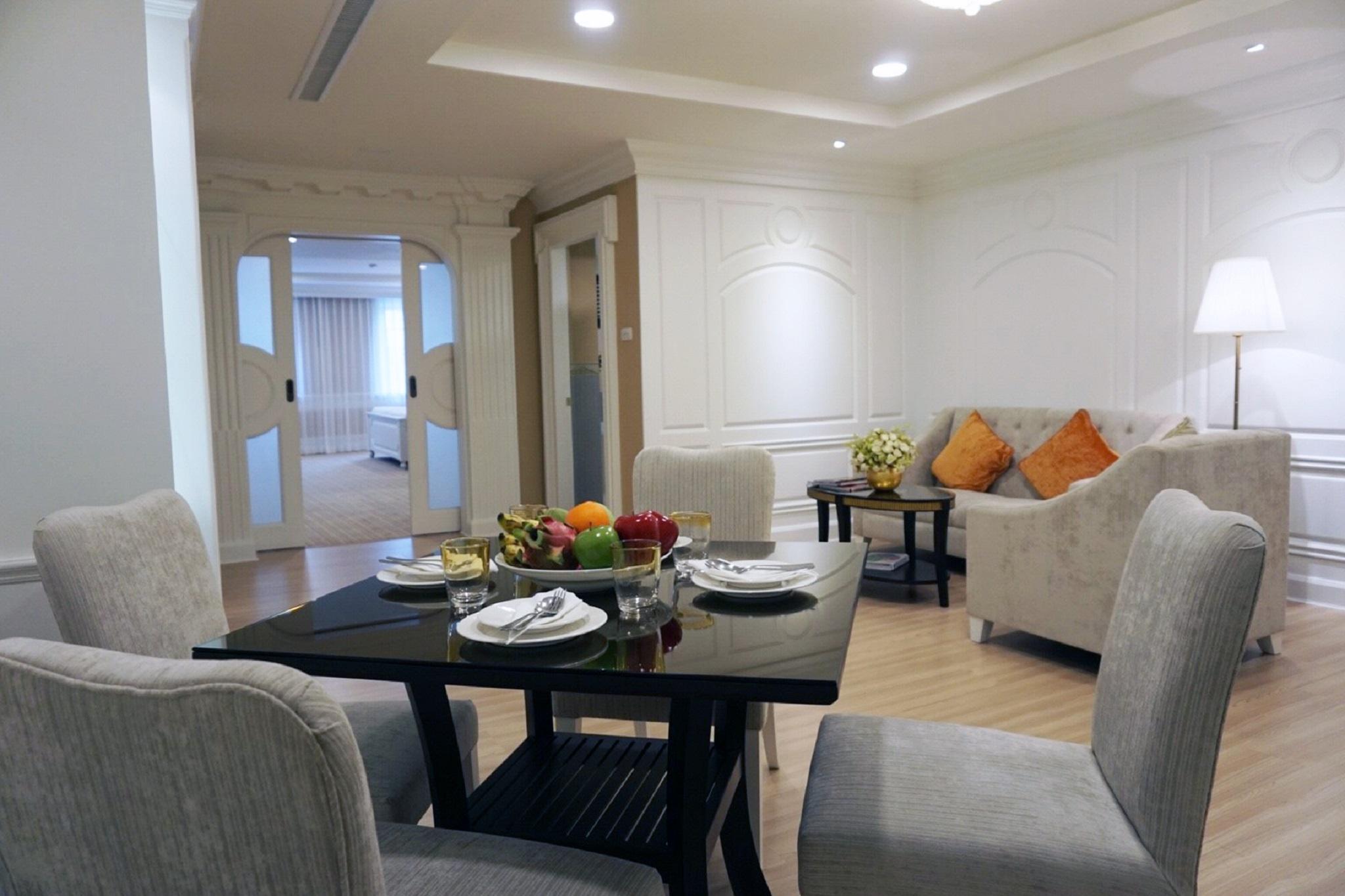 Kingston Suites Bangkok Ngoại thất bức ảnh