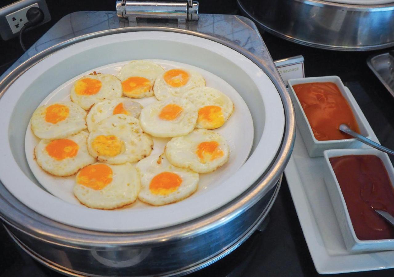 Kingston Suites Bangkok Ngoại thất bức ảnh
