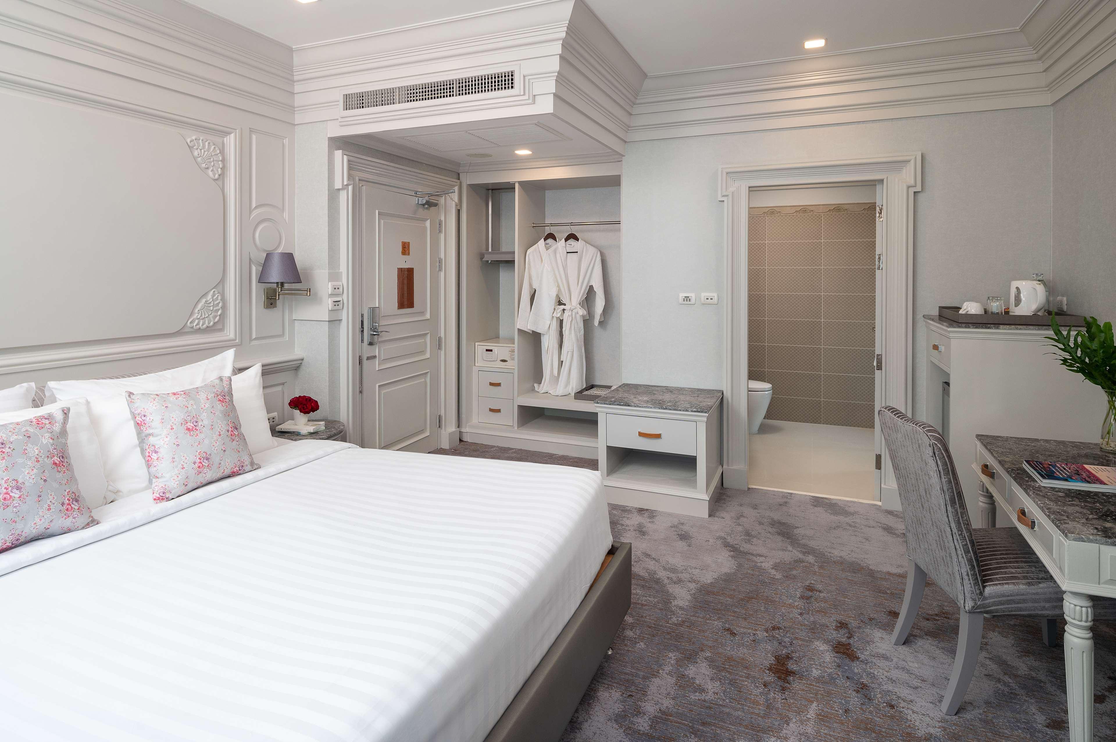 Kingston Suites Bangkok Ngoại thất bức ảnh